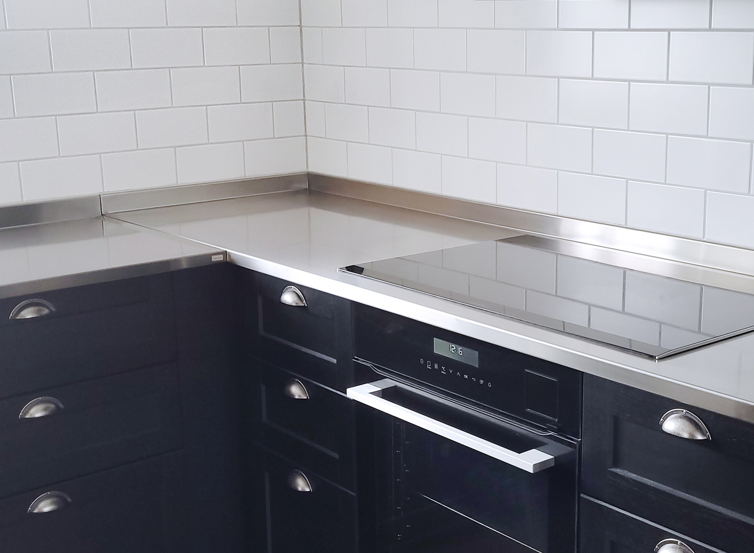 Designa din egen rostfria köksbänk