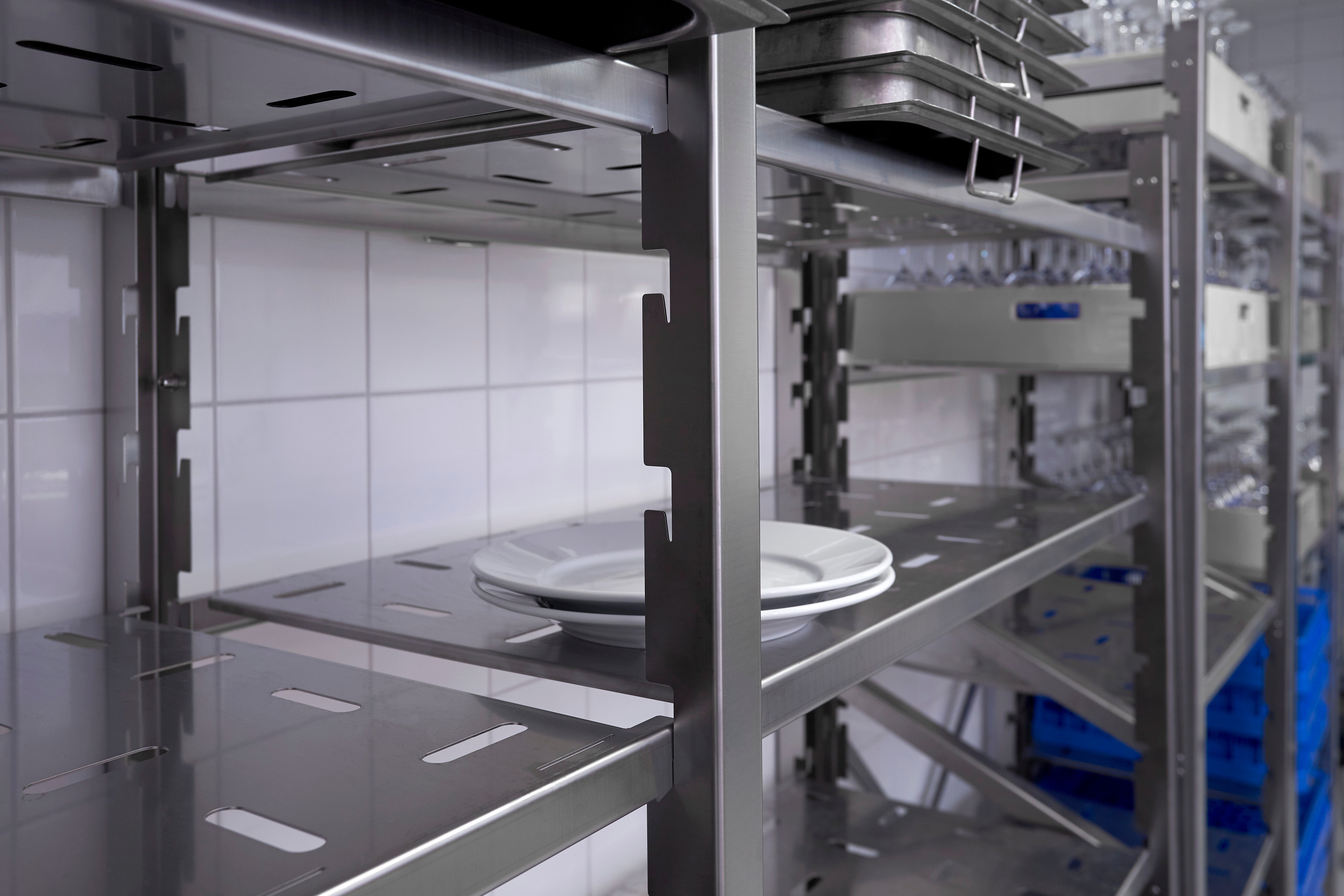 Shelving Unit FURO 931 3