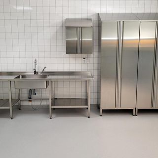 Högskåp FURO 973 0